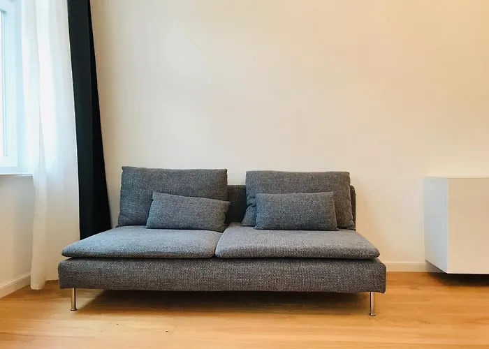 Completely New Renovated, 4Th Floor, Floor Heating, French Balcony Apartment *